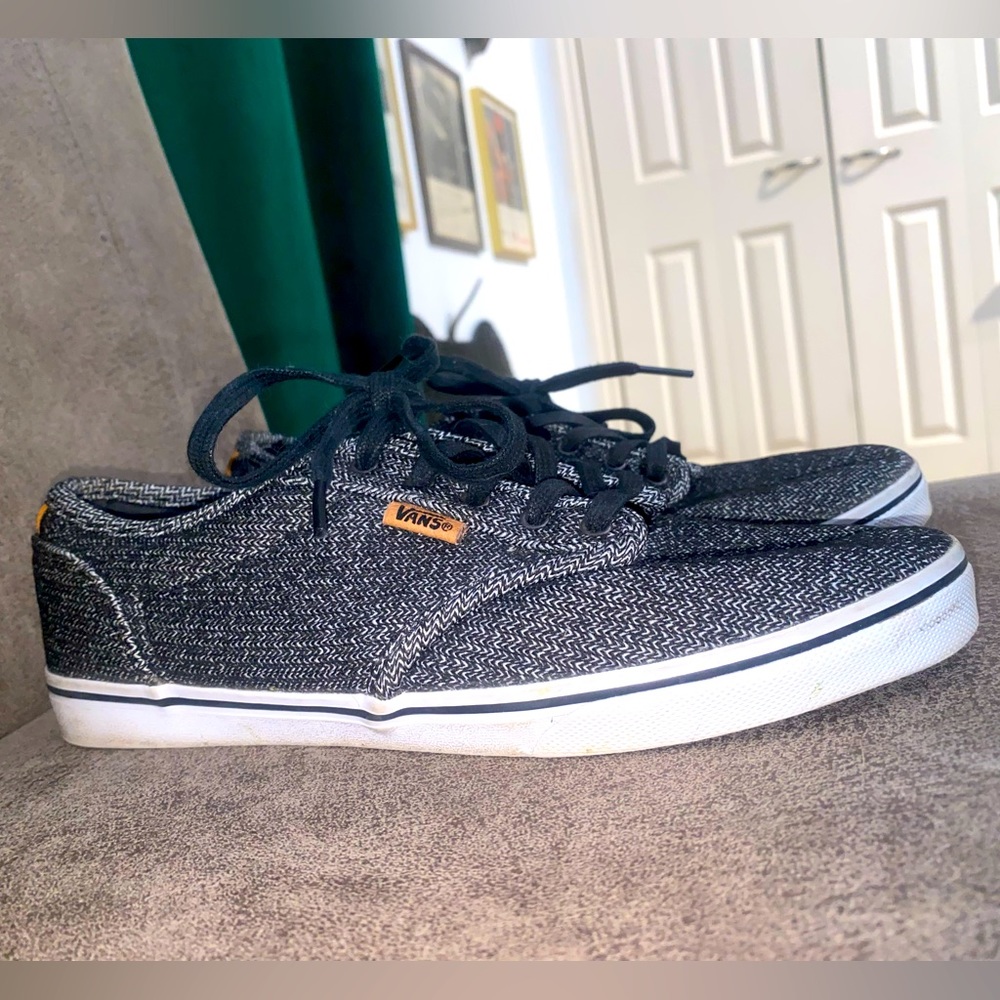 Knit Vans